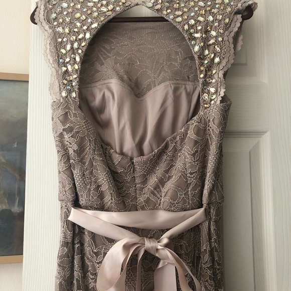 INC NightWear - beige/nude gown - SIZE 12 - Picture 5 of 7